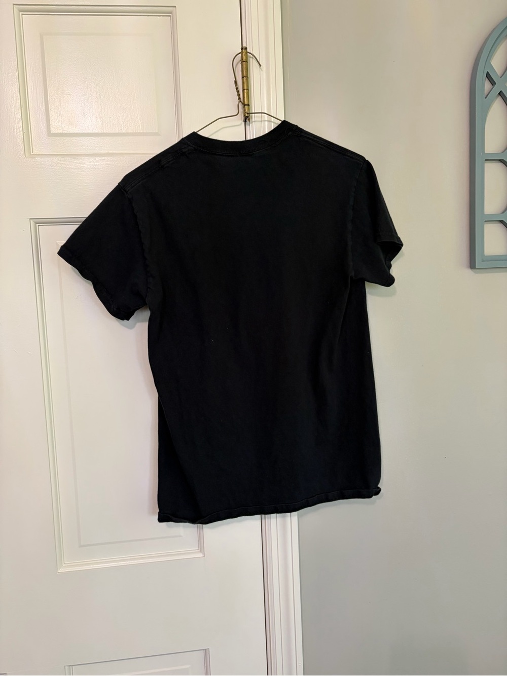 Gildan Black Heavy Cotton Tee with White Tag Accent - Picture 2 of 2